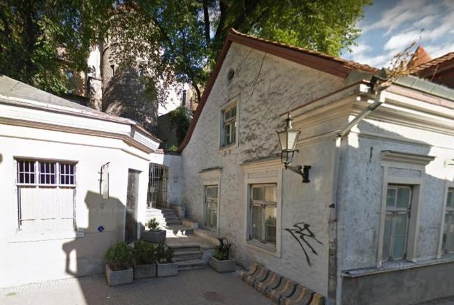 Cozy Old Town Historic House Apartment Талин Екстериор снимка